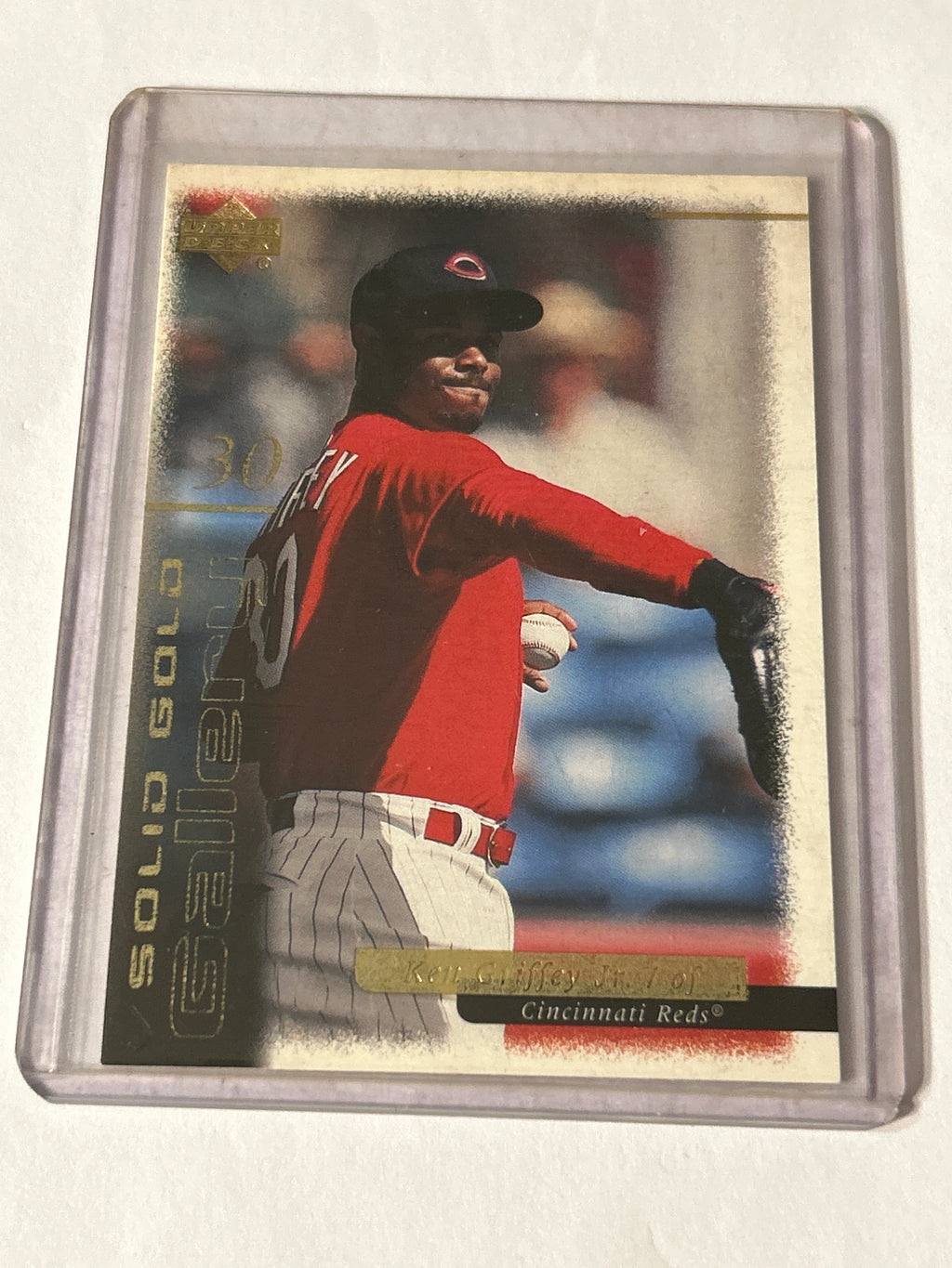 2000 Upper Deck Gold Reserve - Solid Gold Gallery- Ken Griffey Jr.- #G1
