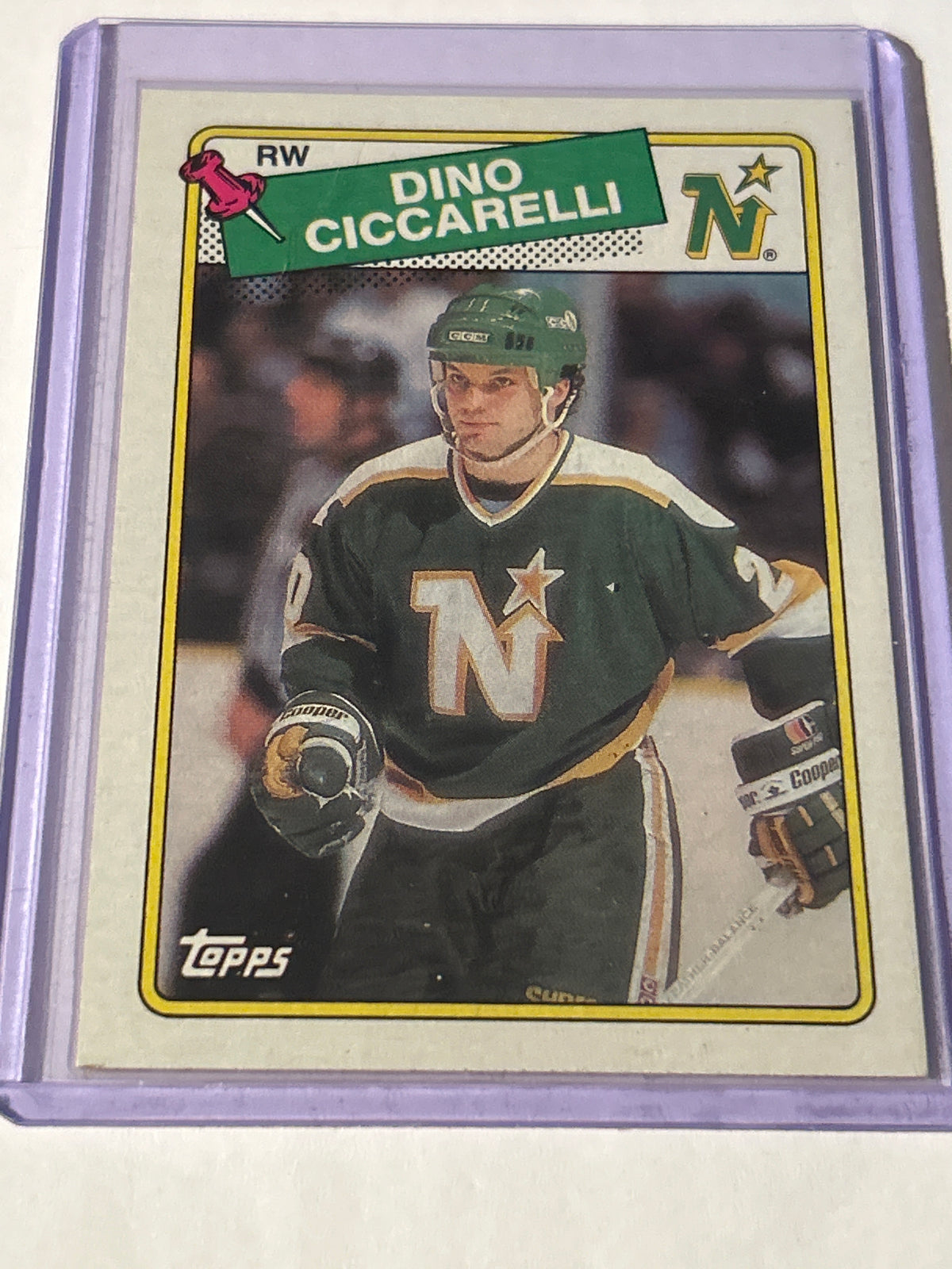 Topps 1988-89 Dino Ciccarelli #175 Minnesota North Stars Base Set Hockey Card