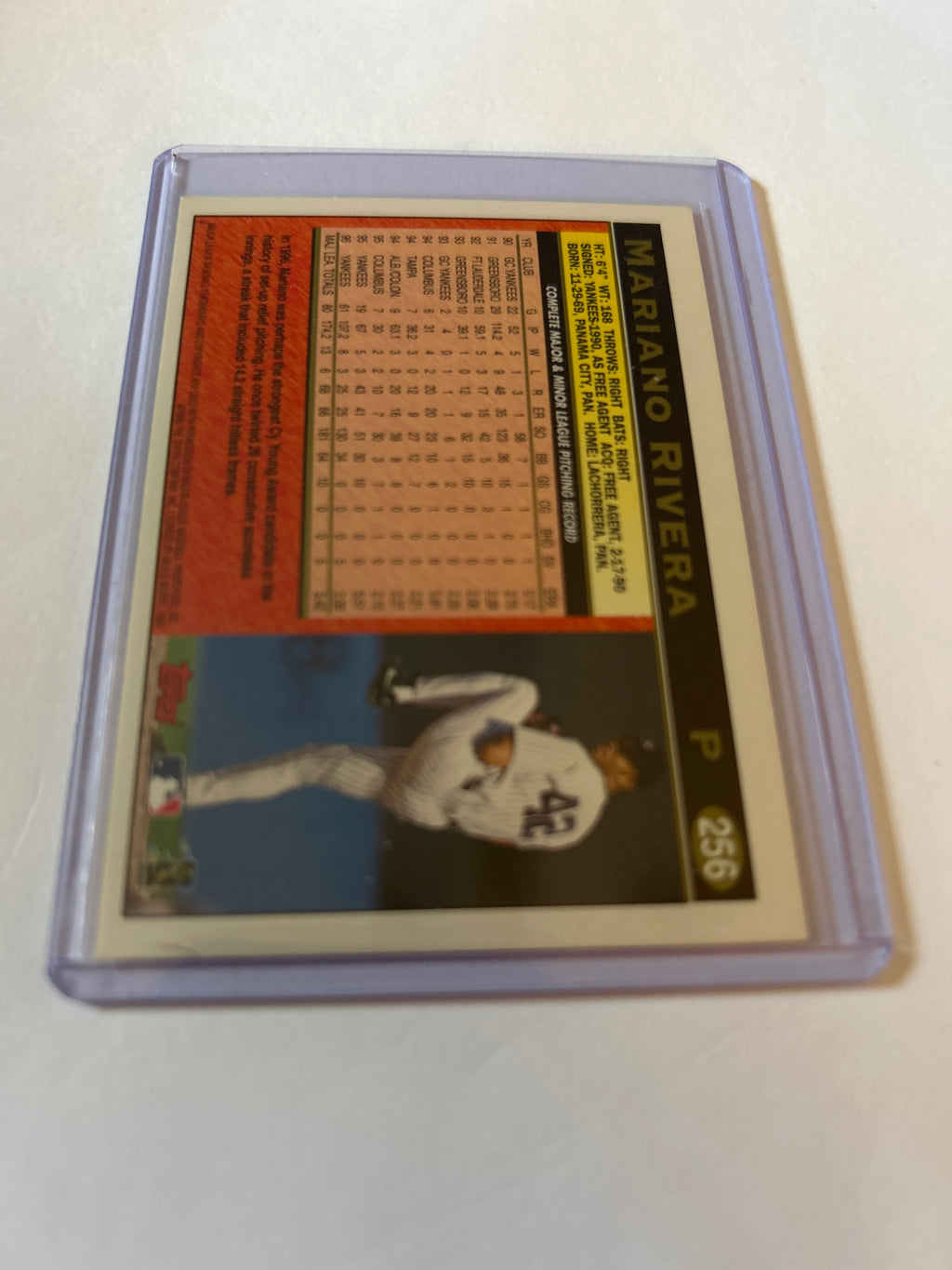 Topps 1997 Mariano Rivera #256 New York Yankees Base Set Baseball Card