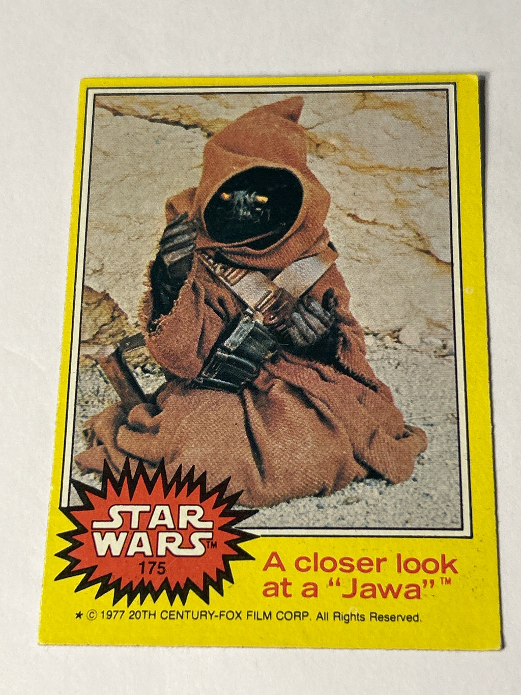 1977 Topps Star Wars #175 A Closer Look at a "Jawa", Yellow Series 3, EX
