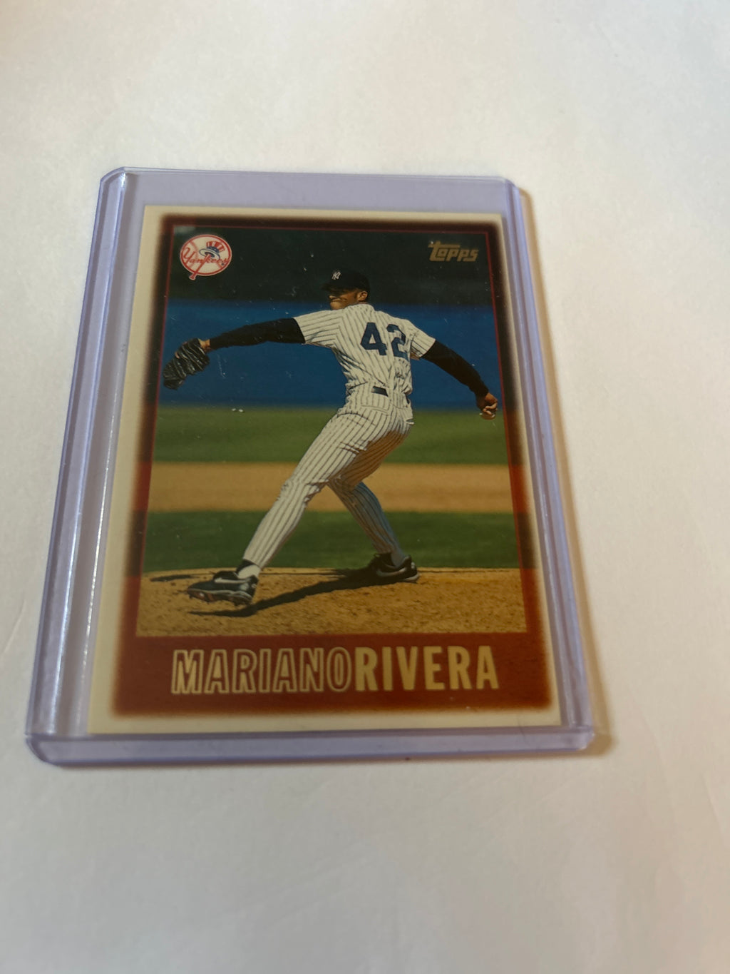 Topps 1997 Mariano Rivera #256 New York Yankees Base Set Baseball Card