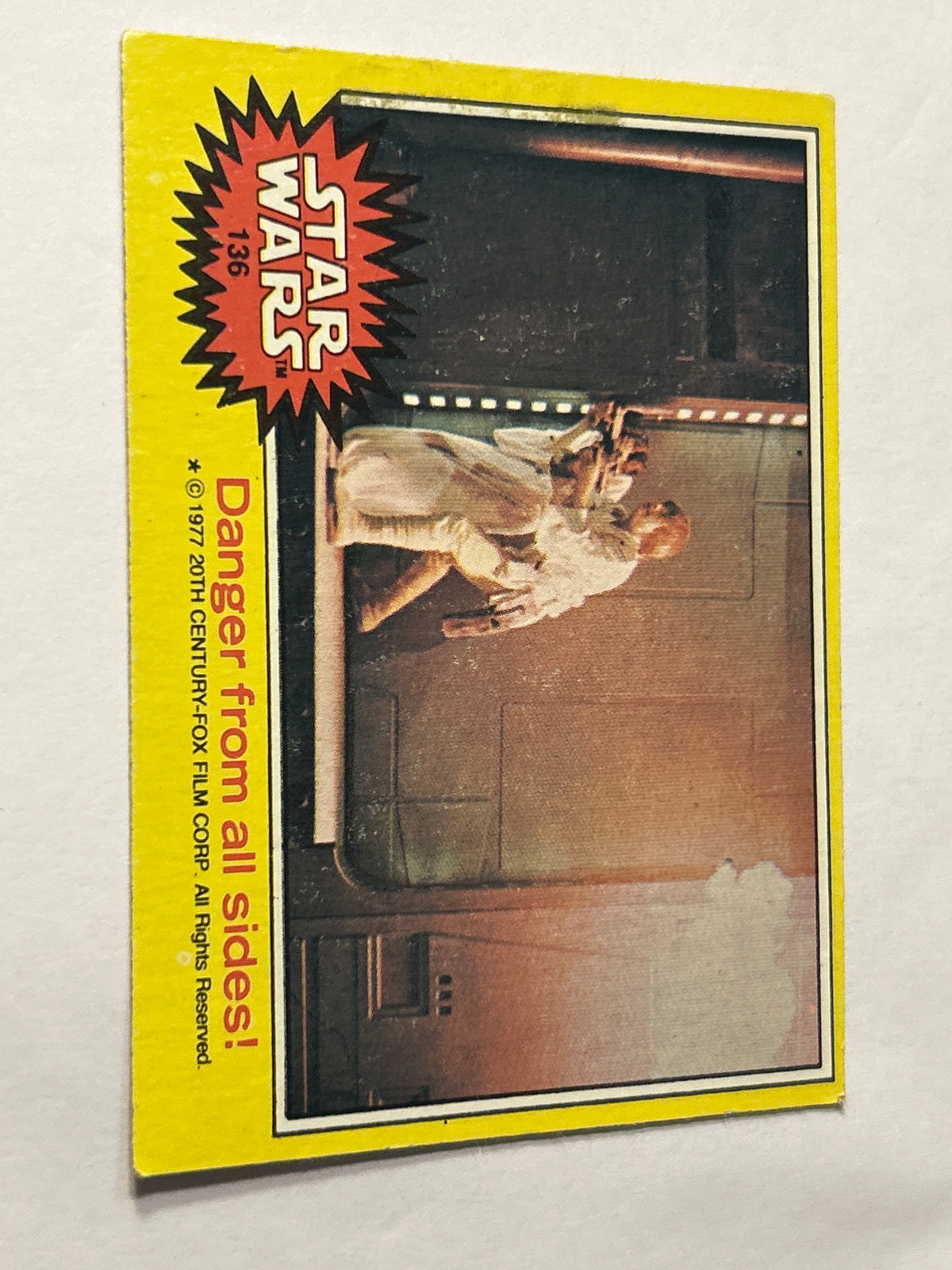 1977 Topps Star Wars #136 Danger From All Sides!, Yellow Series 3, VG