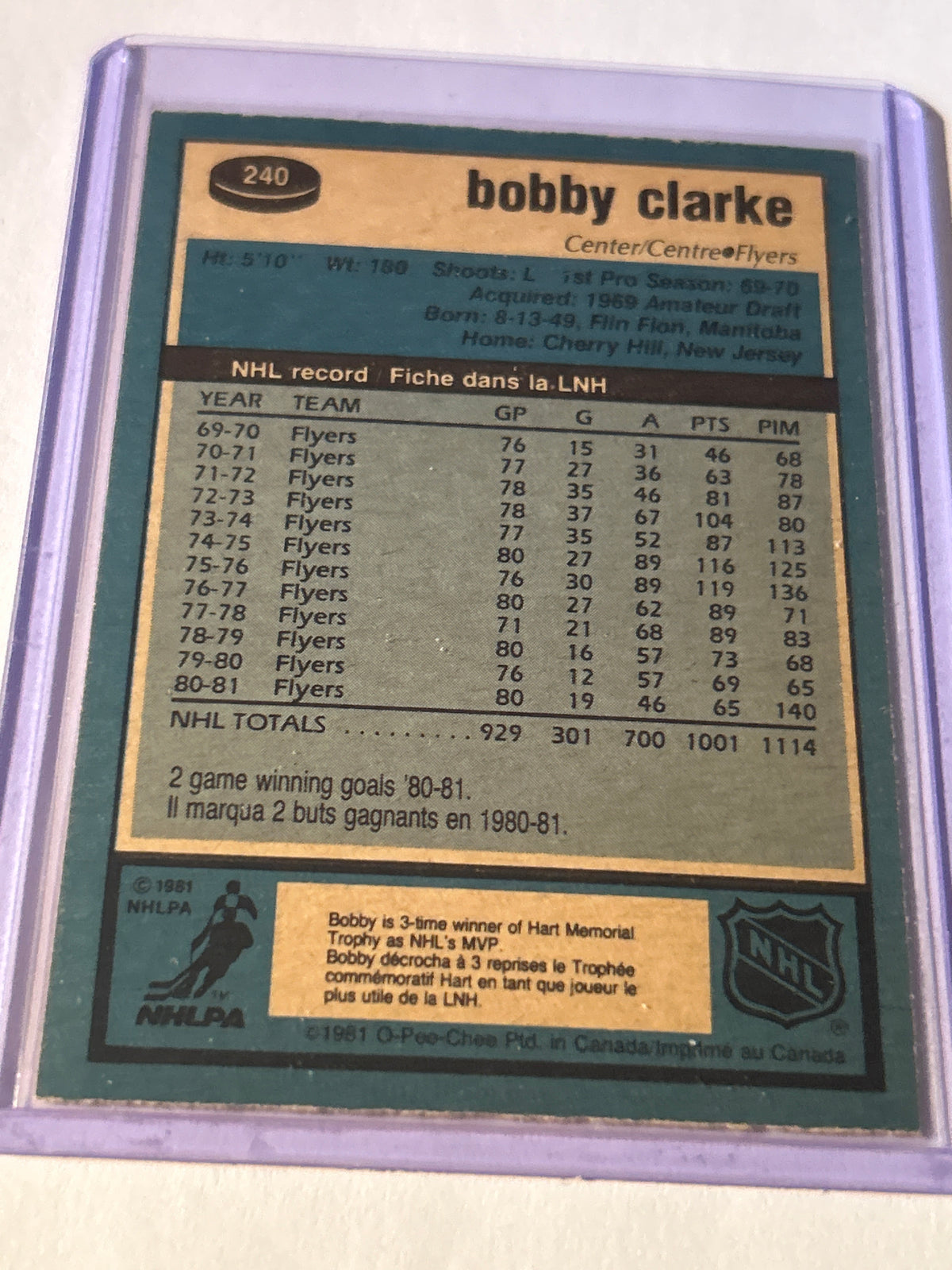 O-Pee-Chee 1981-82 Bobby Clarke #240 Philadelphia Flyers NHL Ice Hockey Card