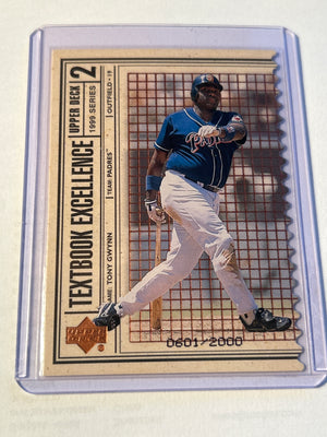 1999 Upper Deck Textbook Excellence Tony Gwynn #T24 Die Cut 0601/2000 San Diego Padres HOF
