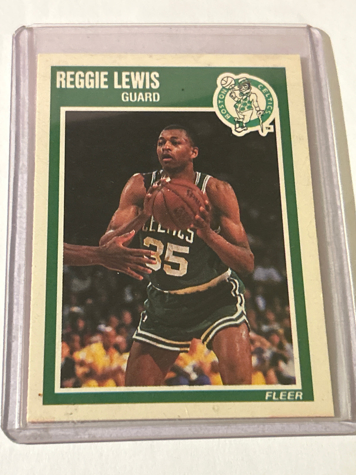 1989-90 Fleer - Reggie Lewis #10 (RC)