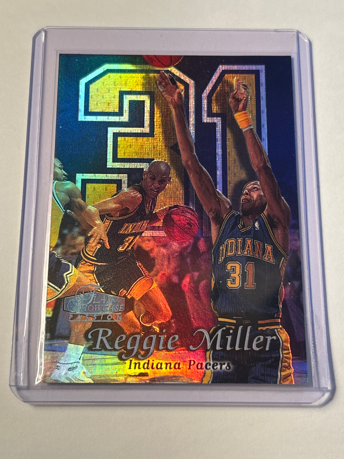 1998-99 Flair Showcase #31 Reggie Miller Passion Row 2 Indiana Pacers HOF