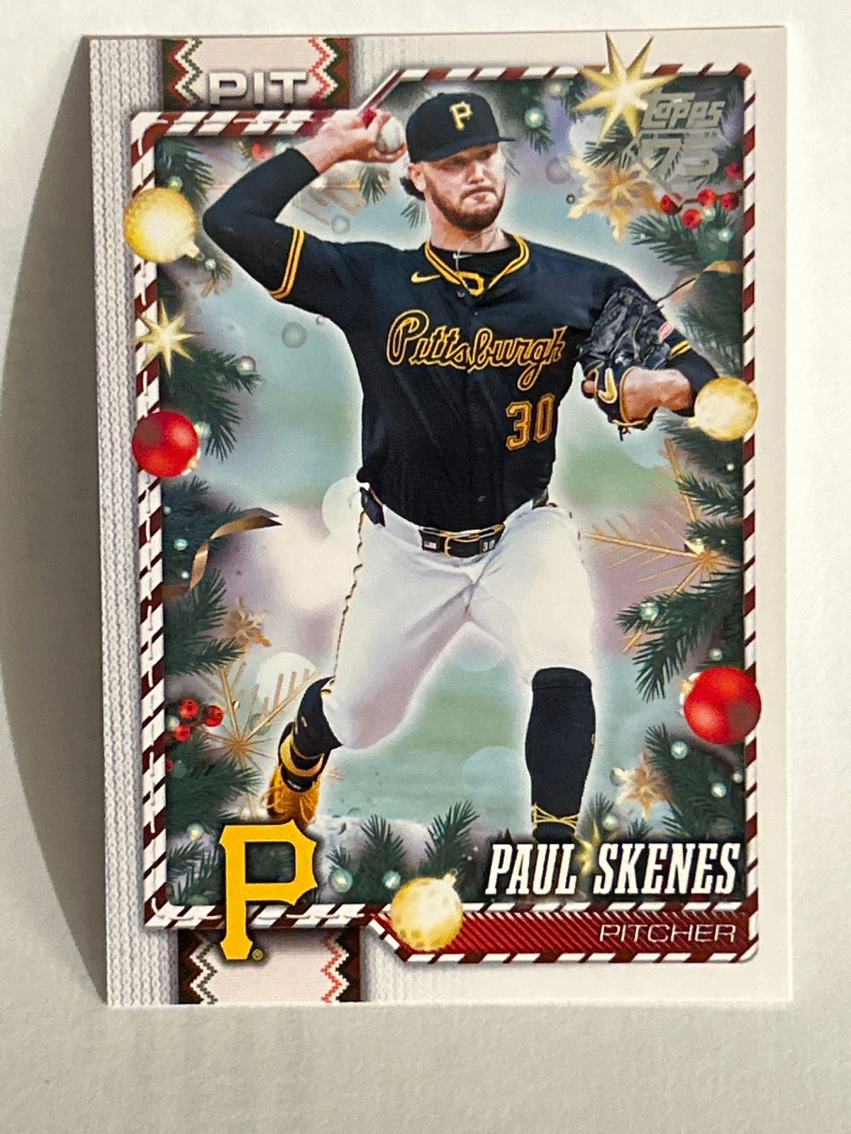 2026 Topps Holiday Paul Skenes #H7 Holiday Variation Back SP Pittsburgh Pirates